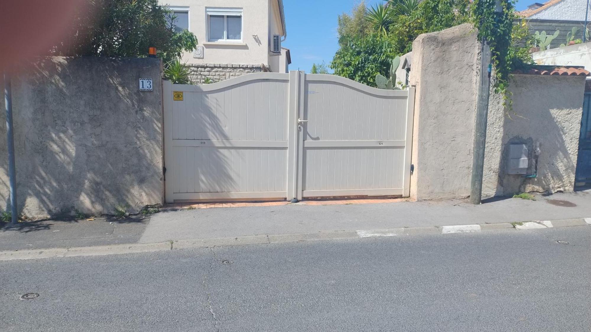 Appartement Entre Mer Et Gardiole Frontignan Luaran gambar